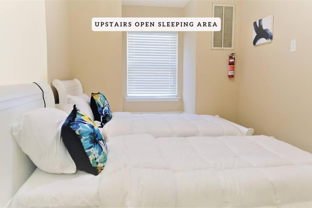 Exceptional, 5 Beds, Near Downtown - Bold Ruler Villa Stafford Ngoại thất bức ảnh